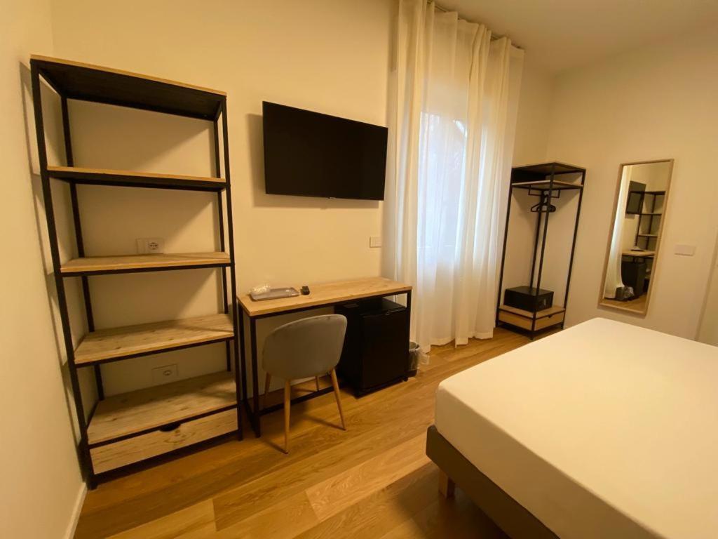 Foresteria Dansi Varese Buitenkant foto
